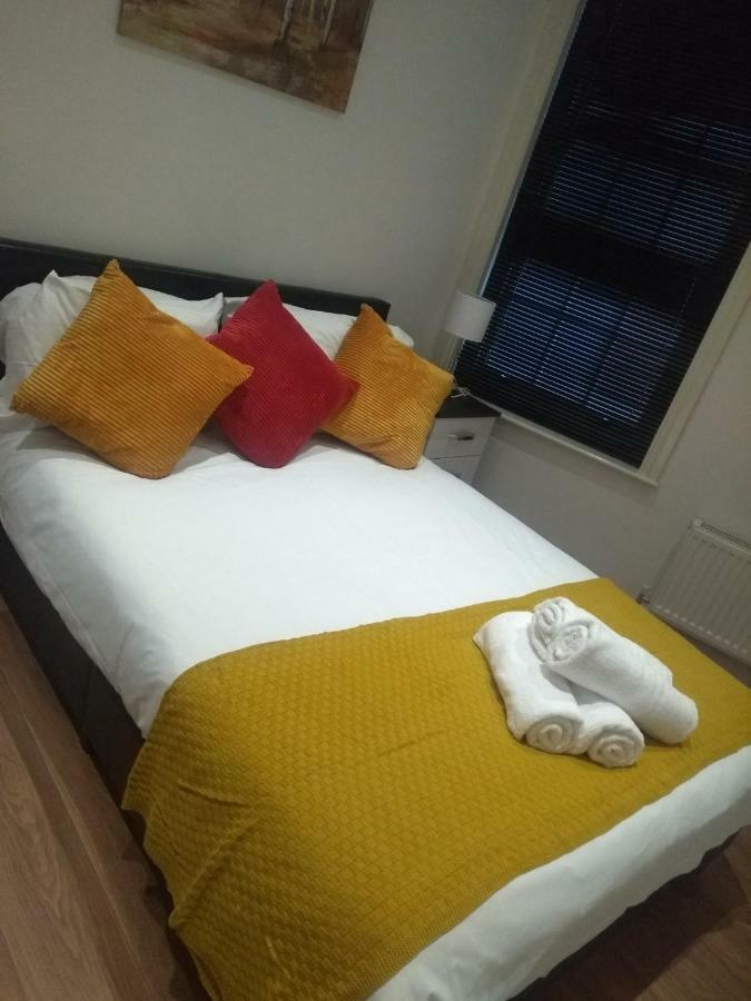 Clifton Apartment Лутон Екстер'єр фото